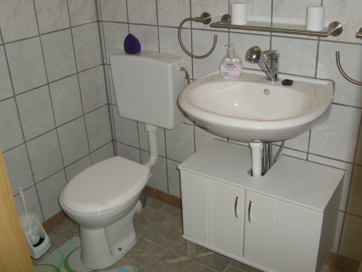 B & B Gross Methling Dargun Εξωτερικό φωτογραφία